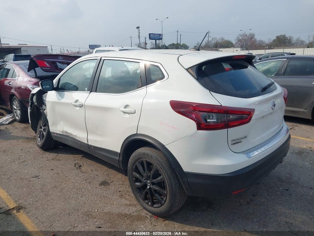 2021 NISSAN ROGUE SPORT JN1BJ1AW3MW422073 Photo 2
