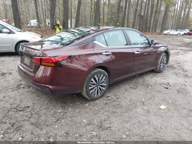 44450634 :رقم المزاد ، 1N4BL4DVXRN369368 vin ، 2024 Nissan Altima Sv Fwd مزاد بيع