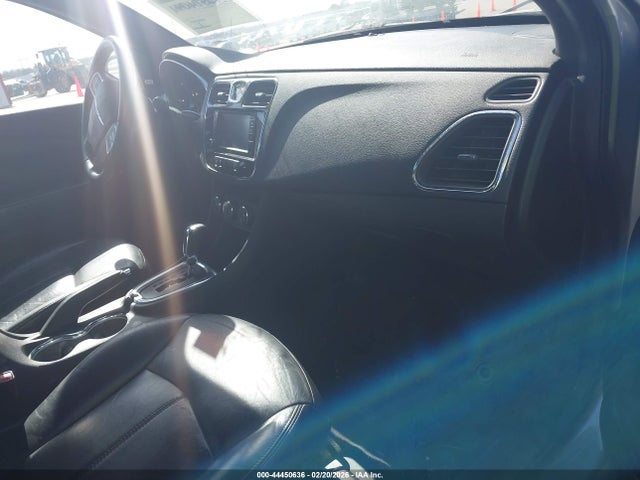 Aukcja sprzedaży 2013 Chrysler 200 Limited, vin: 1C3CCBCG2DN520948, numer aukcji: 44450636