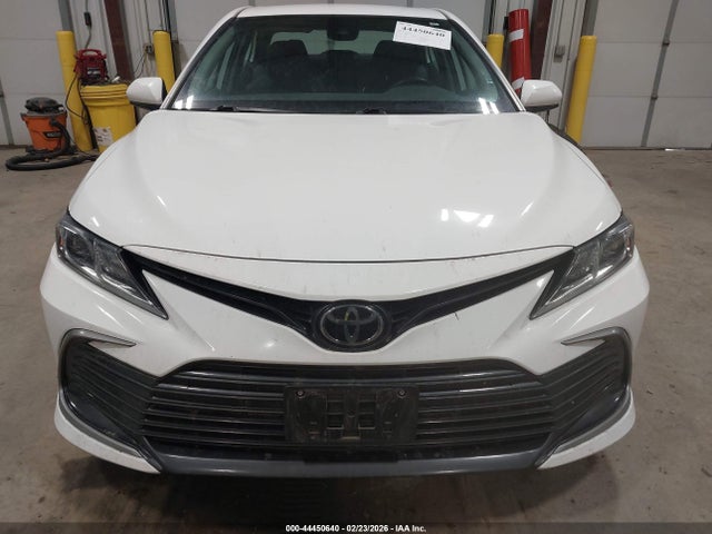 4T1C11BKXPU103990 Toyota CAMRY LE