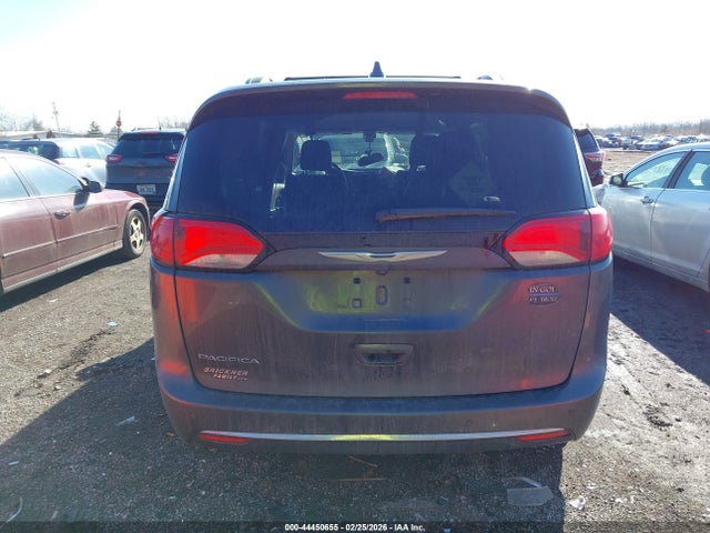 Aukcja sprzedaży 2017 Chrysler Pacifica Touring-l, vin: 2C4RC1BG7HR820804, numer aukcji: 44450655