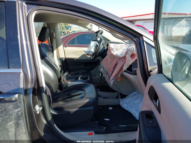 Aukcja sprzedaży 2017 Chrysler Pacifica Touring-l, vin: 2C4RC1BG7HR820804, numer aukcji: 44450655