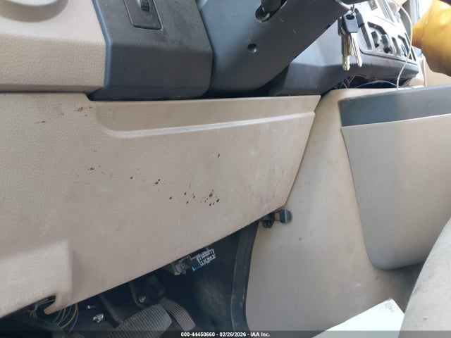 Ford E-450 Cutaway 2017 1FDXE4FS8GDC39004 Image 13