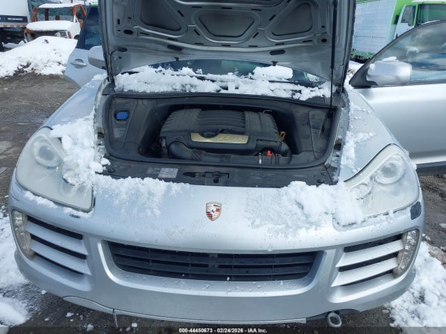2010 PORSCHE CAYENNE WP1AA2AP3ALA08486 Photo 9
