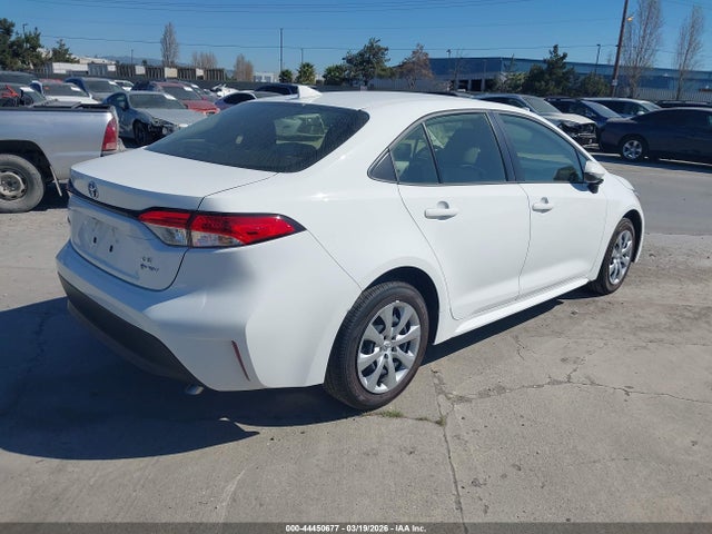 Toyota Corolla Hybrid Le 2025 JTDBCMFE2S3094359 Image 4