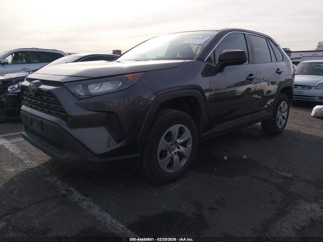 2T3H1RFV8NW215992 Toyota RAV4 LE