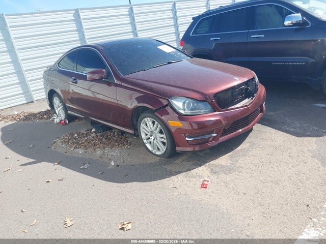2015 MERCEDES-BENZ C 250 WDDGJ4HB5FG355812