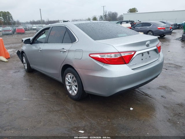 Toyota CAMRY LE 2015 4T4BF1FK9FR485960 Image 3