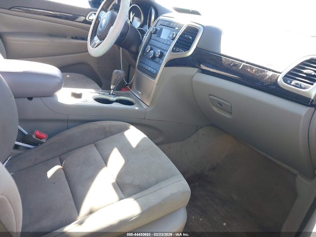 Продажа на аукционе авто 2012 Jeep Grand Cherokee Laredo, vin: 1C4RJFAG1CC246206, номер лота: 44450693