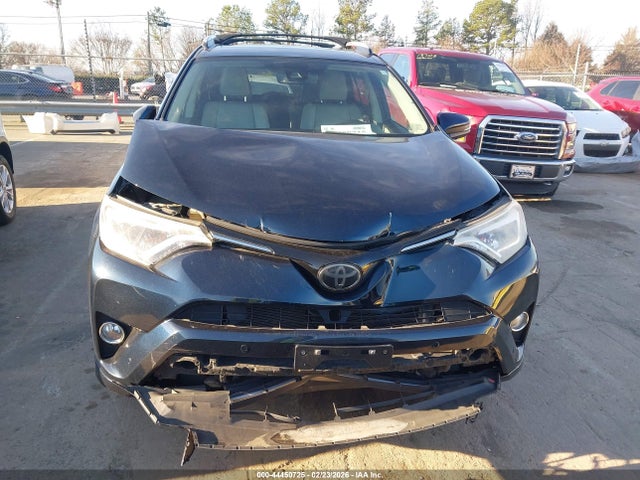 Продажа на аукционе авто 2017 Toyota Rav4 Platinum, vin: 2T3DFREV6HW664674, номер лота: 44450725