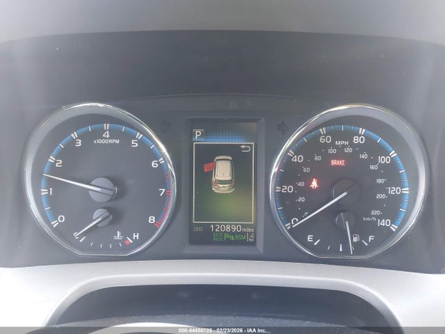 Продажа на аукционе авто 2017 Toyota Rav4 Platinum, vin: 2T3DFREV6HW664674, номер лота: 44450725