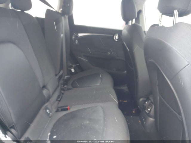 2018 MINI COUNTRYMAN WMZYT5C38J3E69286 Photo 7