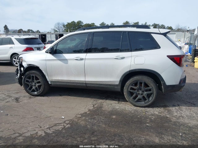 Продаж на аукціоні авто 2024 Honda Passport Awd Black, vin: 5FNYF8H89RB000376, номер лоту: 44450730
