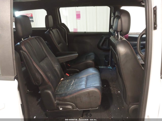 2C4RDGEG0KR534215 Dodge Grand Caravan Gt