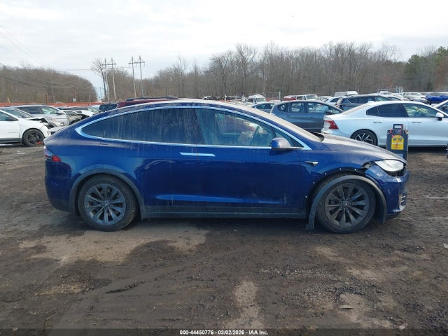 2018 Tesla Model X 100d/75d/p100d მანქანა იყიდება აუქციონზე, vin: 5YJXCBE23JF091778, აუქციონის ნომერი: 44450776
