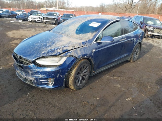 2018 Tesla Model X 100d/75d/p100d მანქანა იყიდება აუქციონზე, vin: 5YJXCBE23JF091778, აუქციონის ნომერი: 44450776