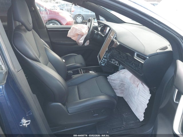 2018 Tesla Model X 100d/75d/p100d მანქანა იყიდება აუქციონზე, vin: 5YJXCBE23JF091778, აუქციონის ნომერი: 44450776