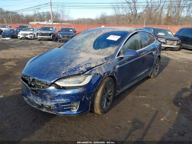 2018 Tesla Model X 100d/75d/p100d მანქანა იყიდება აუქციონზე, vin: 5YJXCBE23JF091778, აუქციონის ნომერი: 44450776