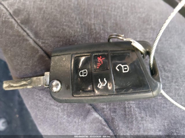 44450790 :رقم المزاد ، 3VWC57BUXKM033897 vin ، 2019 Volkswagen Jetta 1.4t R-line/1.4t S/1.4t Se مزاد بيع