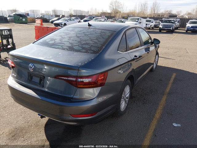 44450790 :رقم المزاد ، 3VWC57BUXKM033897 vin ، 2019 Volkswagen Jetta 1.4t R-line/1.4t S/1.4t Se مزاد بيع