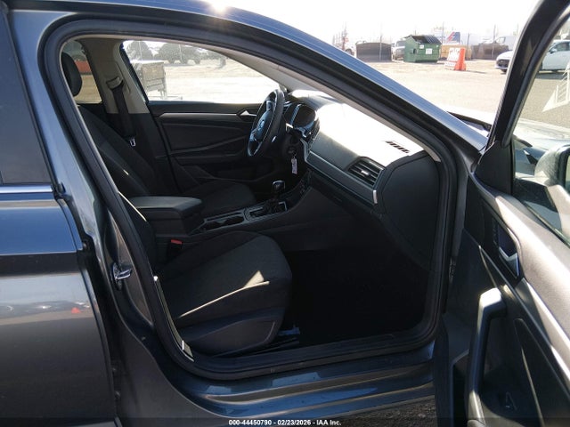 44450790 :رقم المزاد ، 3VWC57BUXKM033897 vin ، 2019 Volkswagen Jetta 1.4t R-line/1.4t S/1.4t Se مزاد بيع