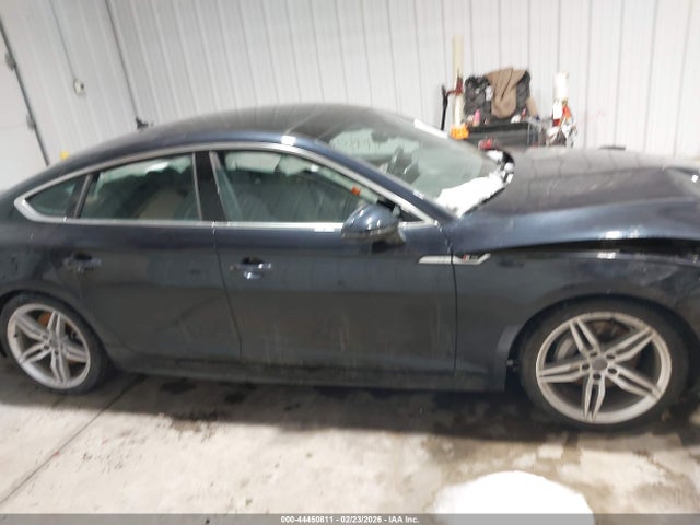 2018 Audi A5 2.0t Premium მანქანა იყიდება აუქციონზე, vin: WAUFNCF5XJA092050, აუქციონის ნომერი: 44450811
