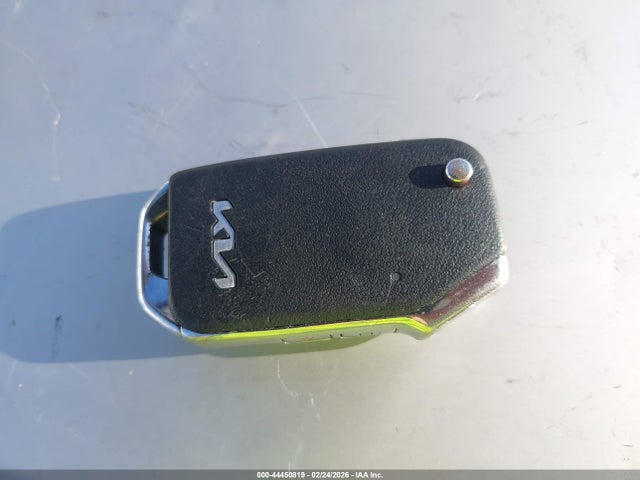KNDJ23AU9R7915418 KIA SOUL LX