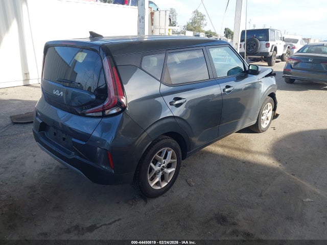 KNDJ23AU9R7915418 KIA SOUL LX
