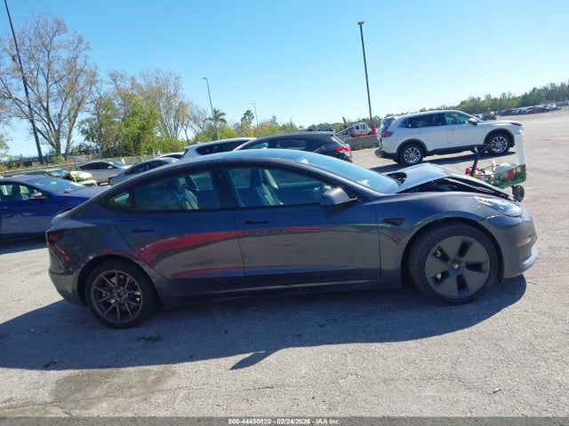 Продаж на аукціоні авто 2023 Tesla Model 3 Rear-wheel Drive, vin: 5YJ3E1EA2PF579428, номер лоту: 44450820