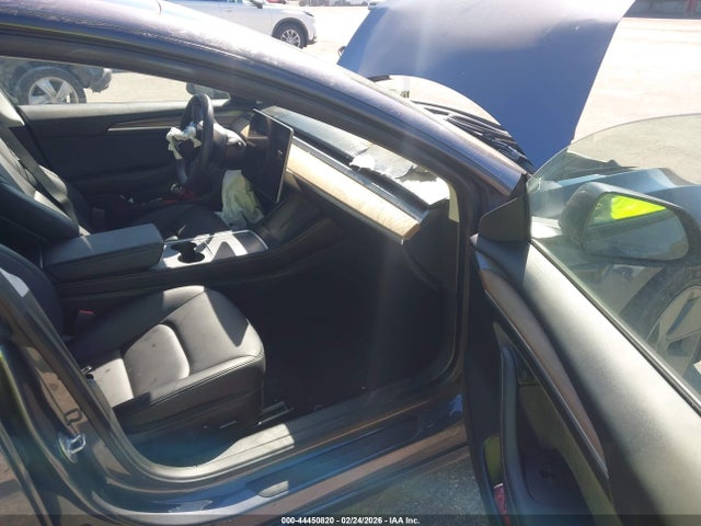 Продаж на аукціоні авто 2023 Tesla Model 3 Rear-wheel Drive, vin: 5YJ3E1EA2PF579428, номер лоту: 44450820