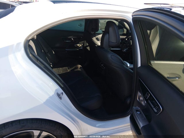 W1KAF4GB4SR255286 Mercedes-Benz C 300
