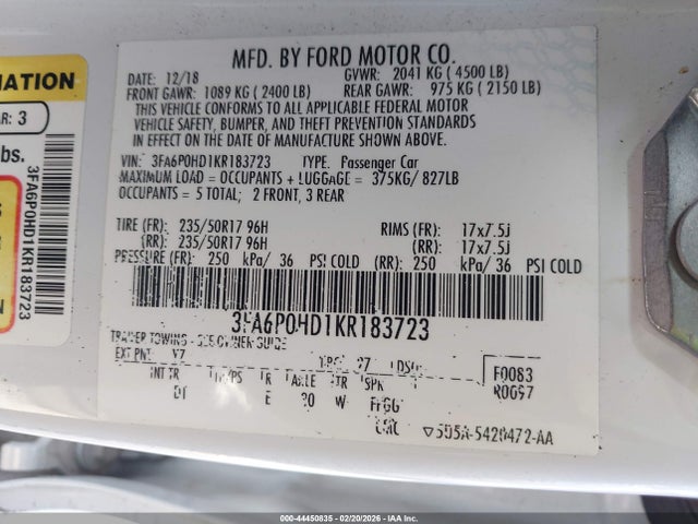 3FA6P0HD1KR183723 Ford FUSION SE