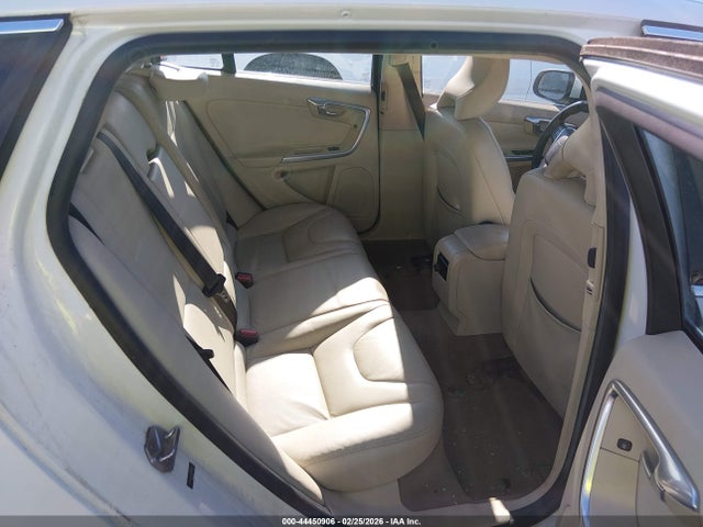 2015 VOLVO V60 YV140MEC9F1197355 Photo 7