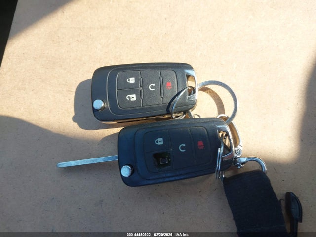KL7CJTSB0FB180696 Chevrolet TRAX LTZ