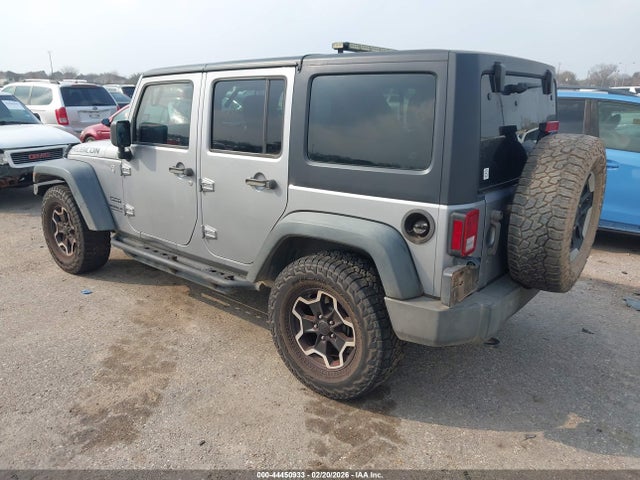 2015 JEEP WRANGLER UNLIMITED 1C4BJWKGXFL670472 Photo 2