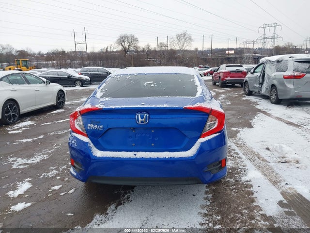 Honda Civic Lx 2018 2HGFC2F52JH504063 Image 17