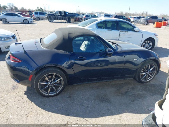 Продажа на аукционе авто 2021 Mazda Mx-5 Miata Grand Touring, vin: JM1NDAD72M0458376, номер лота: 44450976