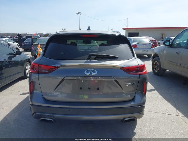 44451009 :رقم المزاد ، 3PCAJ5BA2MF102556 vin ، 2021 Infiniti Qx50 Luxe مزاد بيع