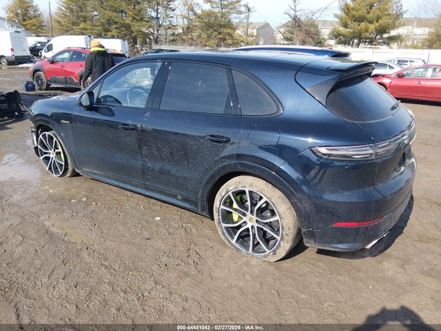 WP1AH2AYXMDA38121 Porsche Cayenne E-hybrid Turbo S