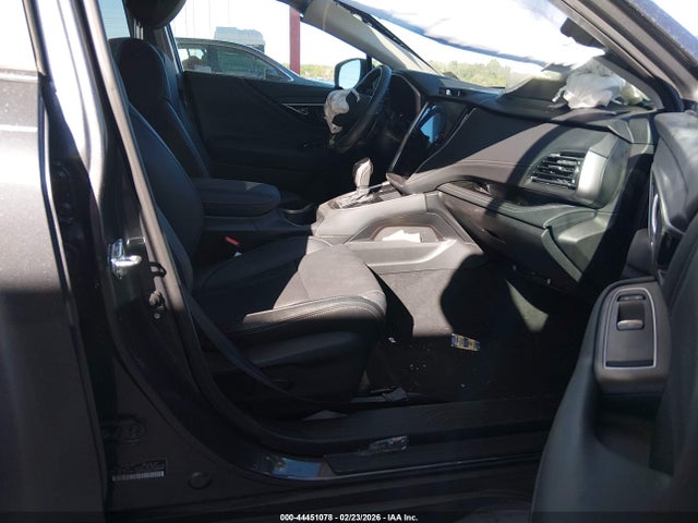 44451078 :رقم المزاد ، 4S4BTANC8S3248289 vin ، 2025 Subaru Outback Limited مزاد بيع