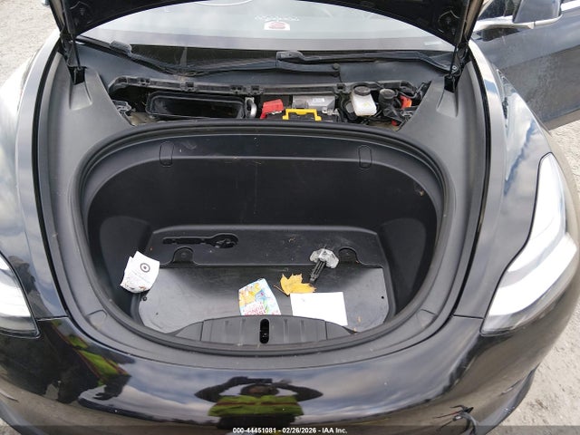 2019 TESLA MODEL 3 5YJ3E1EA4KF305611 Photo 9
