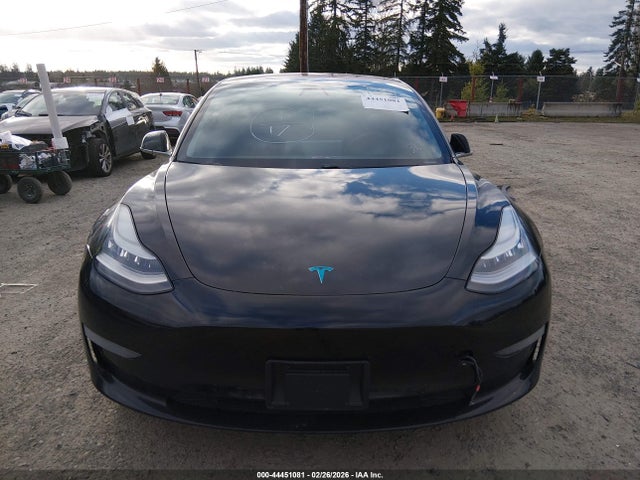 Tesla Model 3 Long Range/mid Range/standard Range/standard Range Plus 2019 5YJ3E1EA4KF305611 Image 13