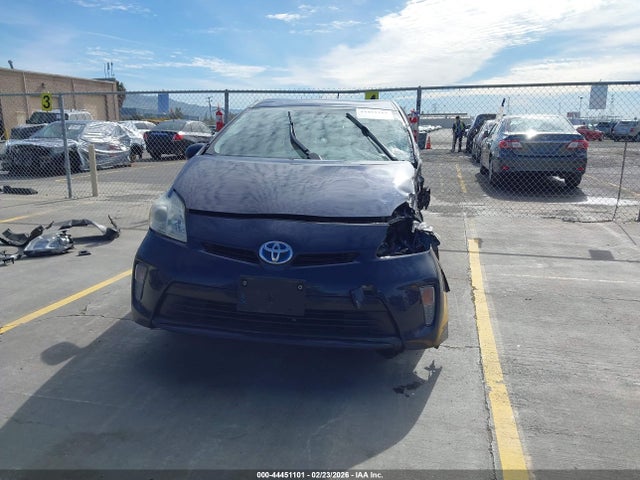 JTDKN3DUXF0411164 Toyota Prius Four