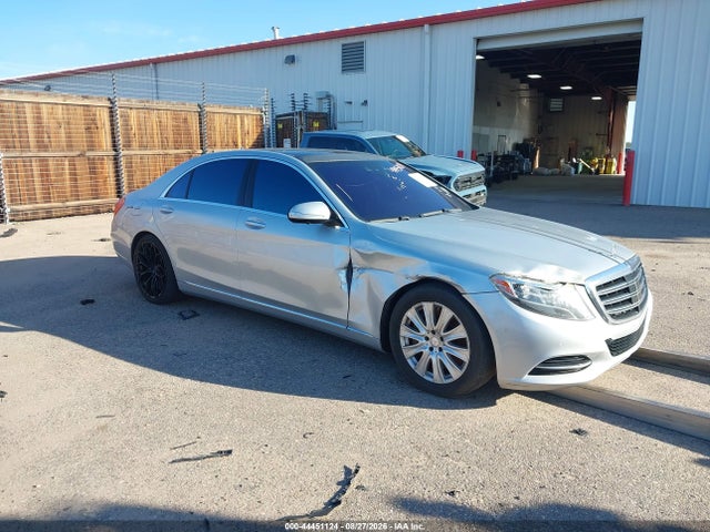 44451124 :رقم المزاد ، WDDUG8FB1FA184877 vin ، 2015 Mercedes-benz S 550 4matic مزاد بيع