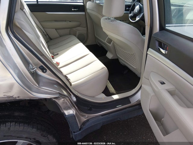 44451136 :رقم المزاد ، 4S4BRCAC6E3322569 vin ، 2014 Subaru Outback 2.5i مزاد بيع