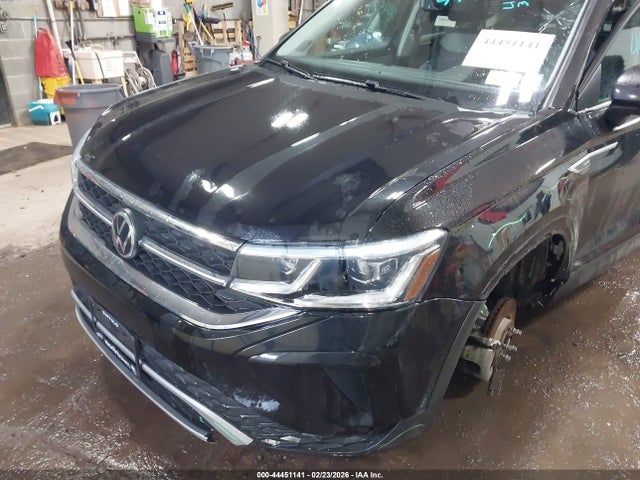 Продаж на аукціоні авто 2022 Volkswagen Taos 1.5t Sel, vin: 3VVJX7B2XNM025453, номер лоту: 44451141
