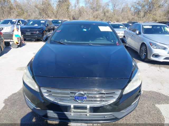 Volvo S60 T6 Drive-e Platinum 2016 YV149MFM1G2397879 Image 6
