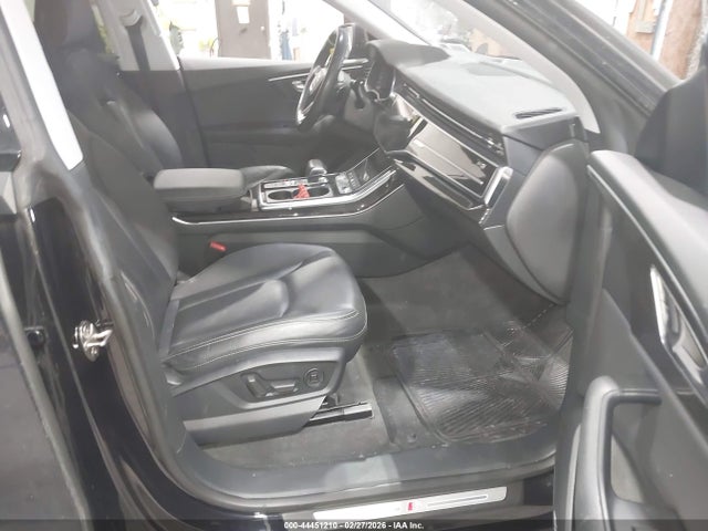 2019 AUDI Q8 WA1EVAF11KD034757 Photo 4