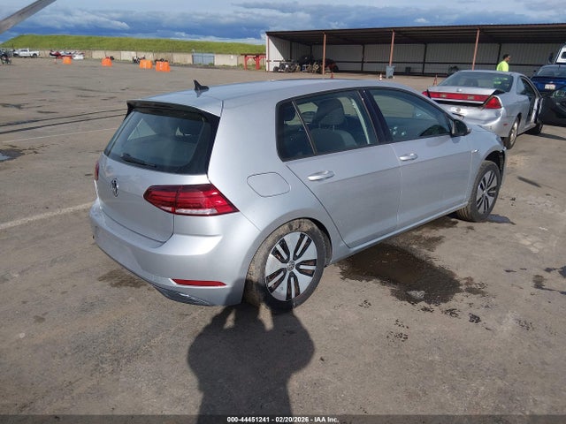 WVWKR7AU5KW909702 Volkswagen E-golf Se
