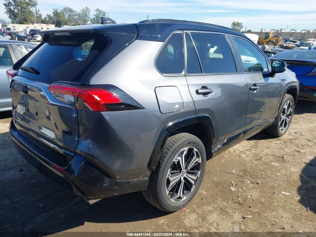 2023 TOYOTA RAV4 PRIME JTMEB3FV9PD163592 Photo 3
